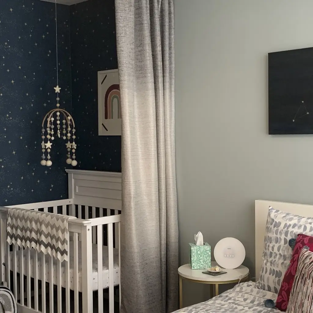 Keep Diapers and Wipes Handy