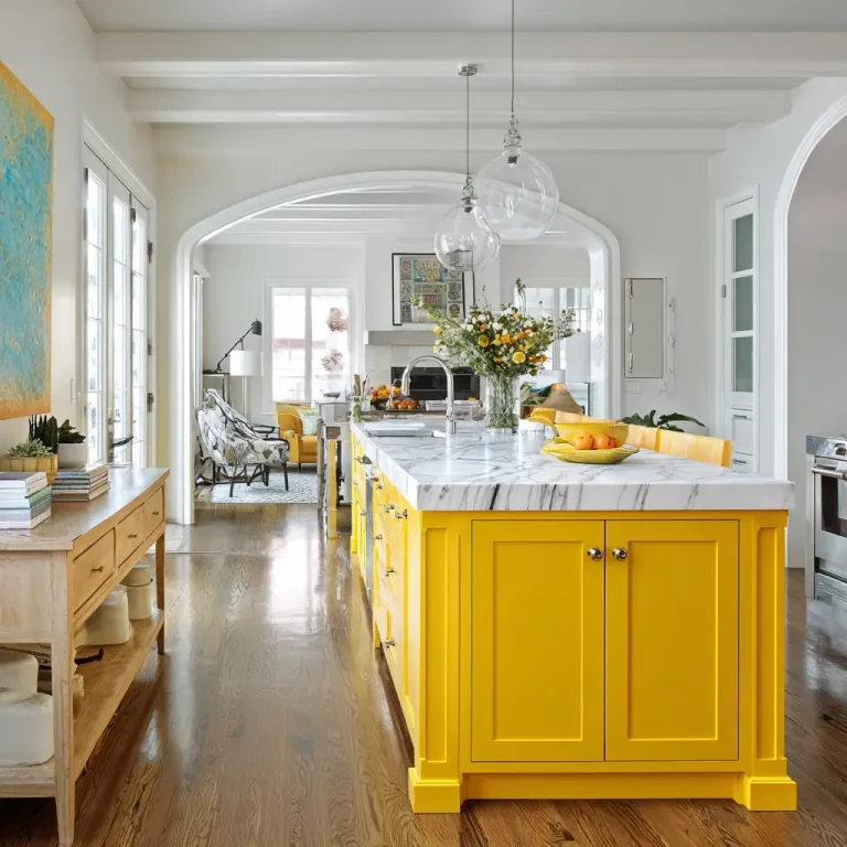 15 Kitchen Ideas with Honey Oak Cabinets